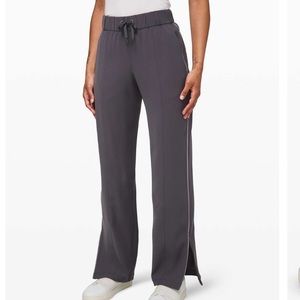 lululemon On the Right Track Pant